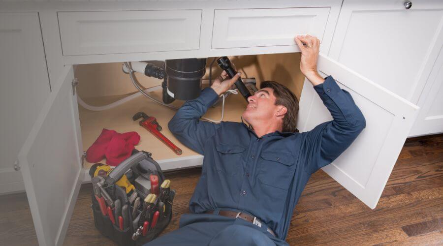 Local tankless water heater installation in East Alton, IL